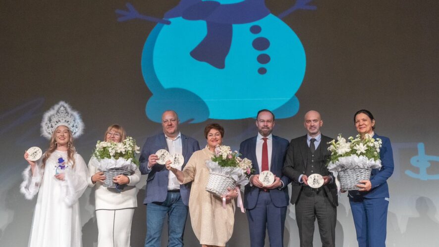 В Альметьевске прошел детский благотворительный театральный фестиваль «Снежность»