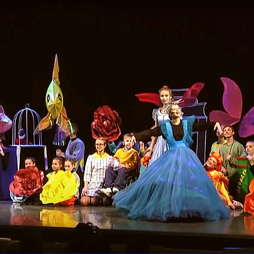 Уникальный инклюзивный спектакль показали на Урале